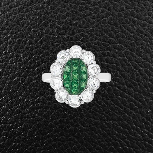 Antique-style rings for a retro vibe-Tsavorite & Diamond Ring