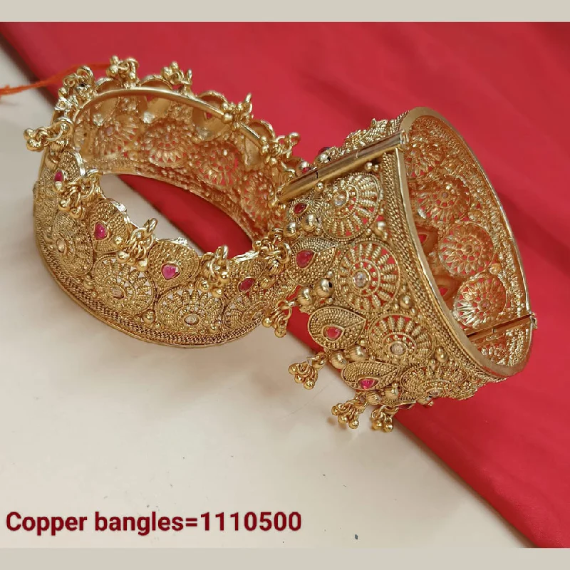 Modern bangle sets for coordinated style-Padmawati Bangles Gold Plated Pota Stone Bangles Set