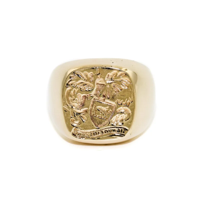 Men’s signet rings for bold, classic style-Gold Wax Seal Family Signet Ring