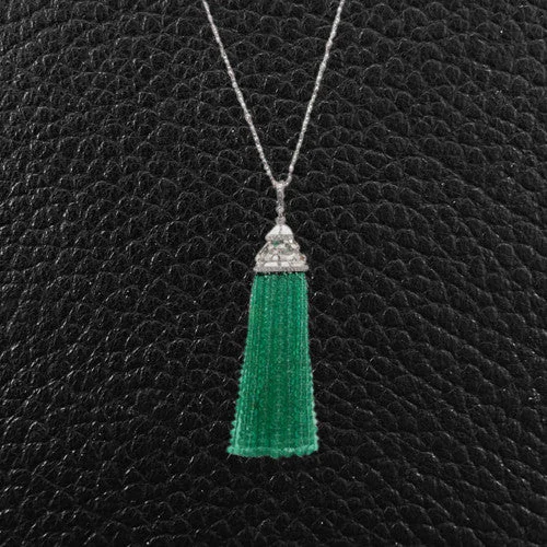 Silver necklaces for everyday wear-Emerald & Diamond Tassel Necklace