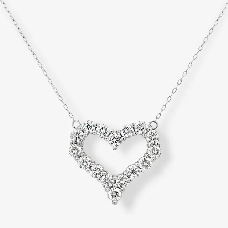 Custom engraved coin necklaces for unique designs-Classic 2.30CT Diamond Heart Necklace