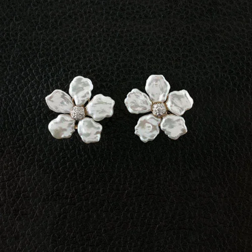 Custom charm earrings for personalized designs-Pearl & Diamond Flower Earrings