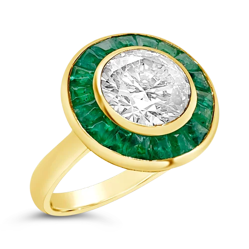 Color-changing gemstone rings for unique effects-Emerald & Diamond Ring