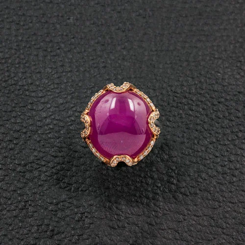 Color-changing gemstone rings for unique effects-Cabochon Ruby & Diamond Ring