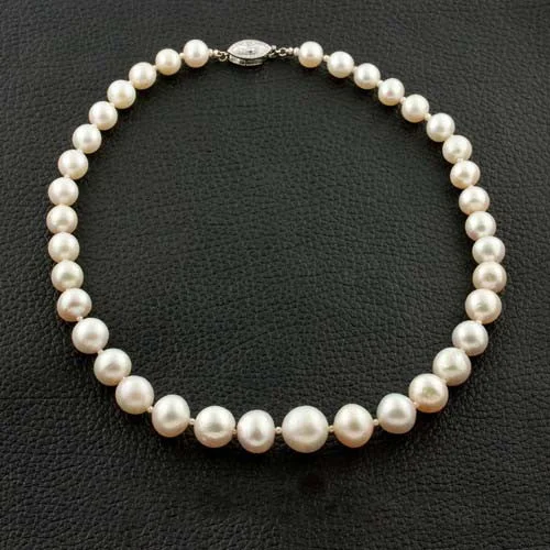 Elegant crystal necklaces for formal events-Cartier Estate Certified Natural Pearl Necklace