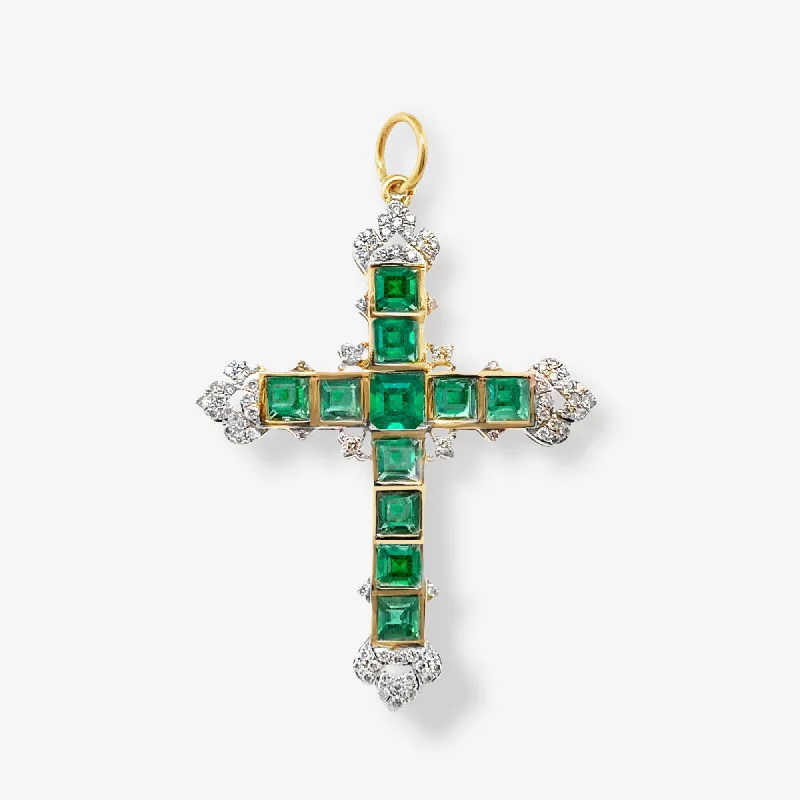 Custom diamond necklaces for luxury gifts-Ornate Emerald & Diamond Cross Pendant