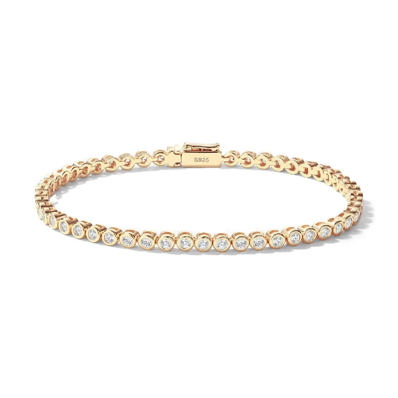 Casual leather bracelets for everyday wear-Dainty Crystal Bezel Tennis Bracelet