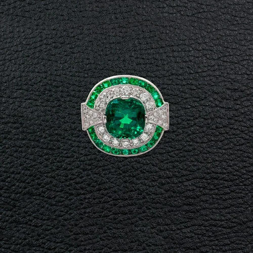 Matching rings for couples for special moments-Emerald & Diamond Ring