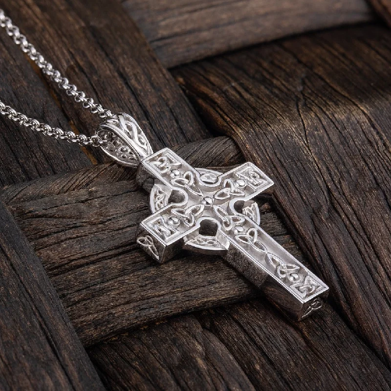 Luxury diamond pendant necklaces for a sparkling touch-Silver Heavy Celtic Cross