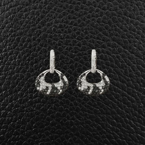 Simple gold stud earrings for minimalist style-Black & White Diamond Earrings