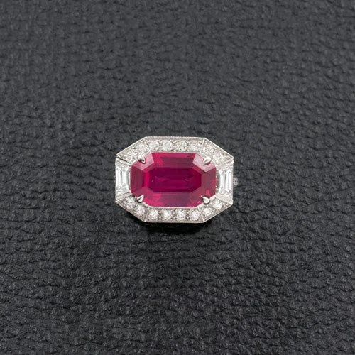 Sapphire engagement rings for luxurious proposals-Red Spinel & Diamond Ring