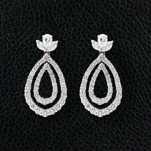 Elegant teardrop earrings for a glamorous touch-Diamond Dangle Earrings