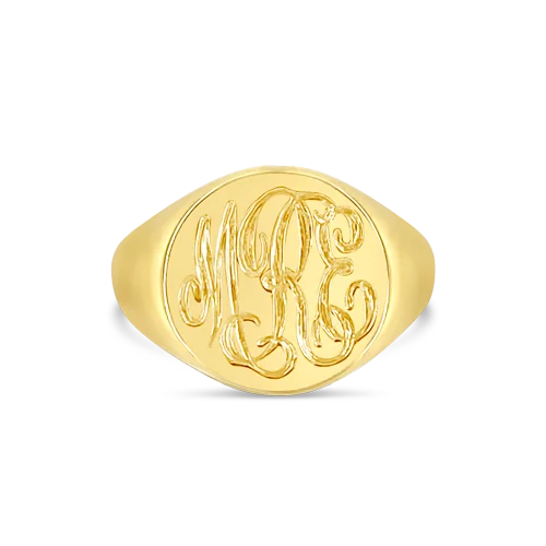 Custom signet rings for personalized style-Yellow Gold Signet RIng