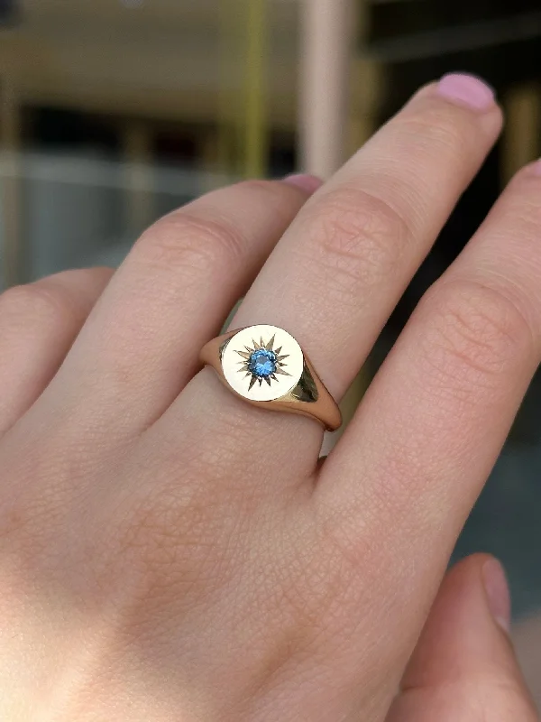 Simple gold rings for timeless appeal-Blue Sapphire Starburst Signet