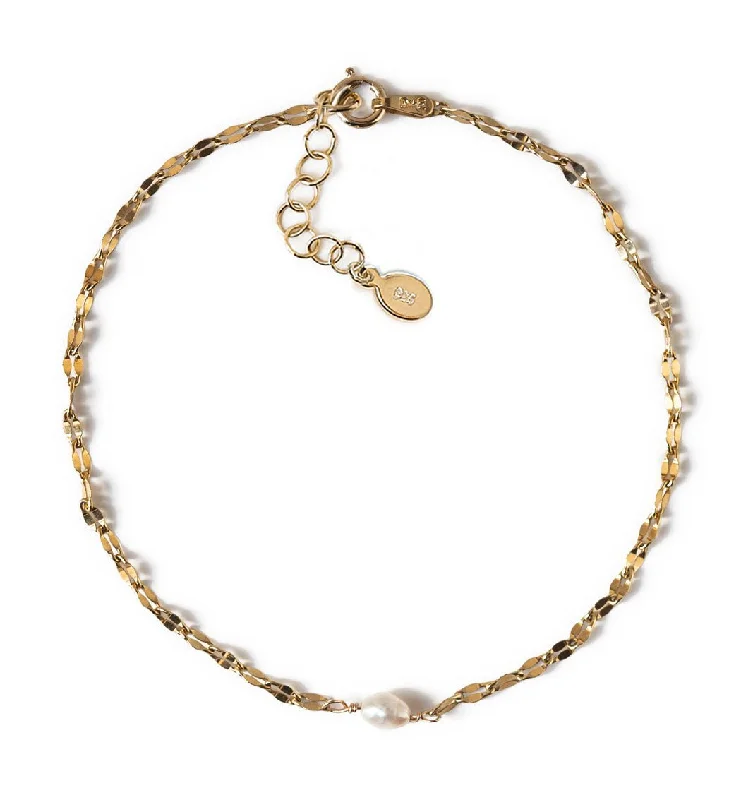 Gold bracelets for elegant sophistication-Pearl Mika Chain Bracelet