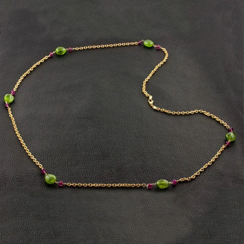 Custom engraved necklaces for personalized gifts-Peridot & Rubellite Bead Chain