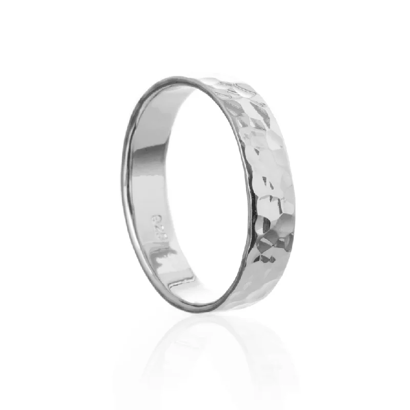 Fashion rings for everyday wear-Vigi Ring, Silver